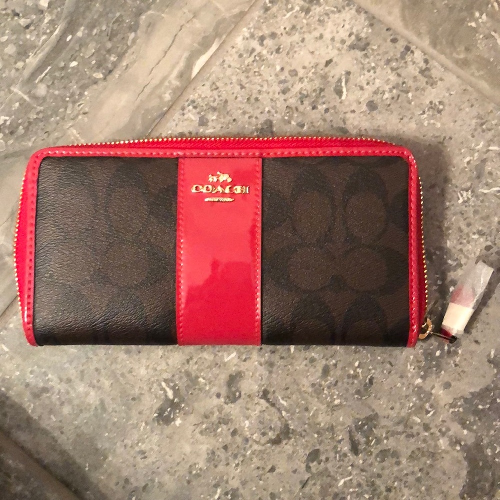 Coach wallet